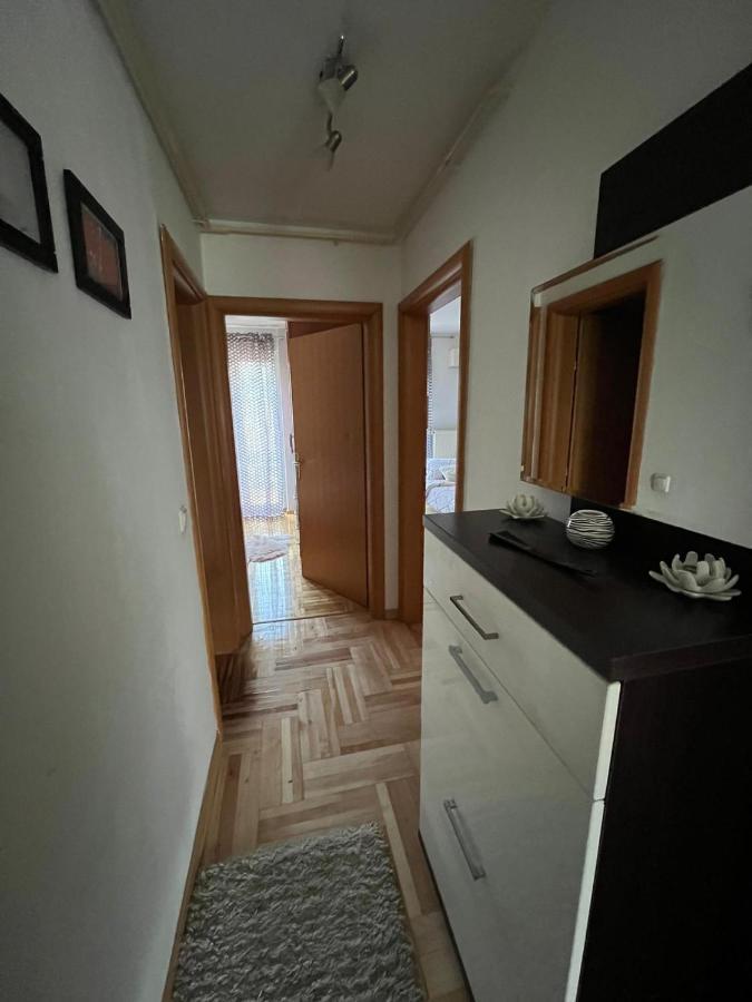 Apartman West - Private Parking Place Zagreb Exterior foto